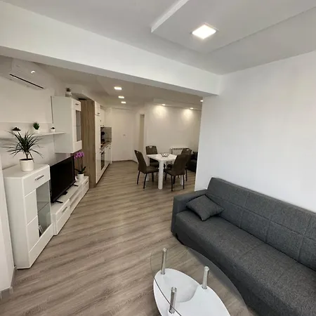 Apartma La Apartment