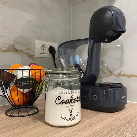 Apartman Apartma La *